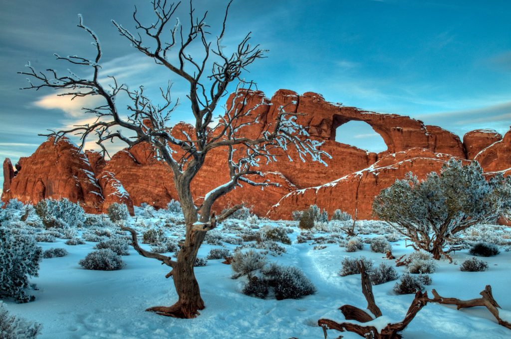 Skyline Arch, Arches National Park, Utah