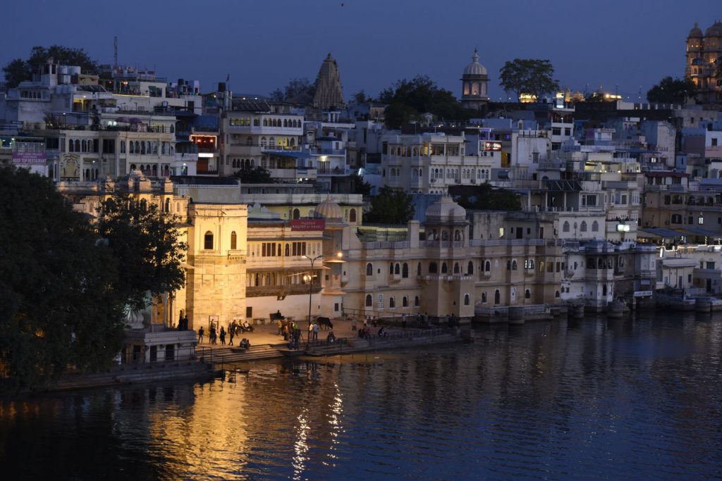 As dusk falls, the old Bagore-ki-Haveli in Udaipur is lit up with lights. (Richard McGuire photo)