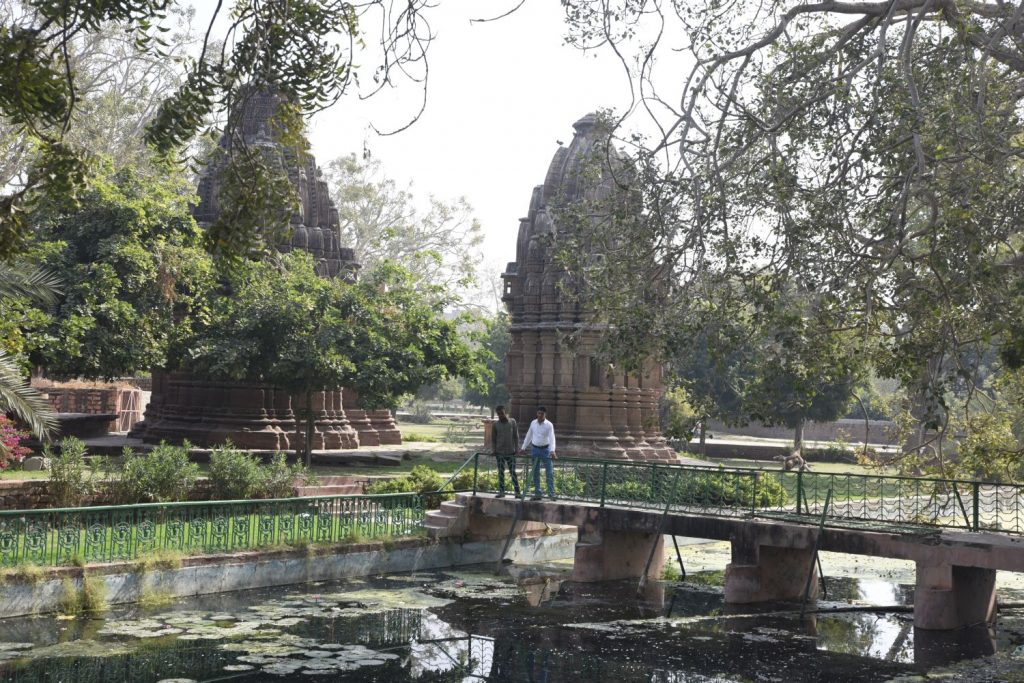 These gardens on the edge of Jodhpur had numerous Hindu temples. (Richard McGuire photo)