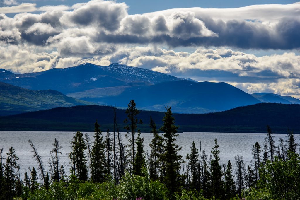 The Haines Highway south of Haines Junction passes by many beautiful lakes and mountains. (Richard McGuire photo)