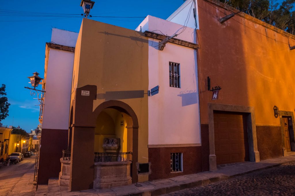 One of the many public wells in San Miguel de Allende is shaded as night falls. (Richard McGuire photo)