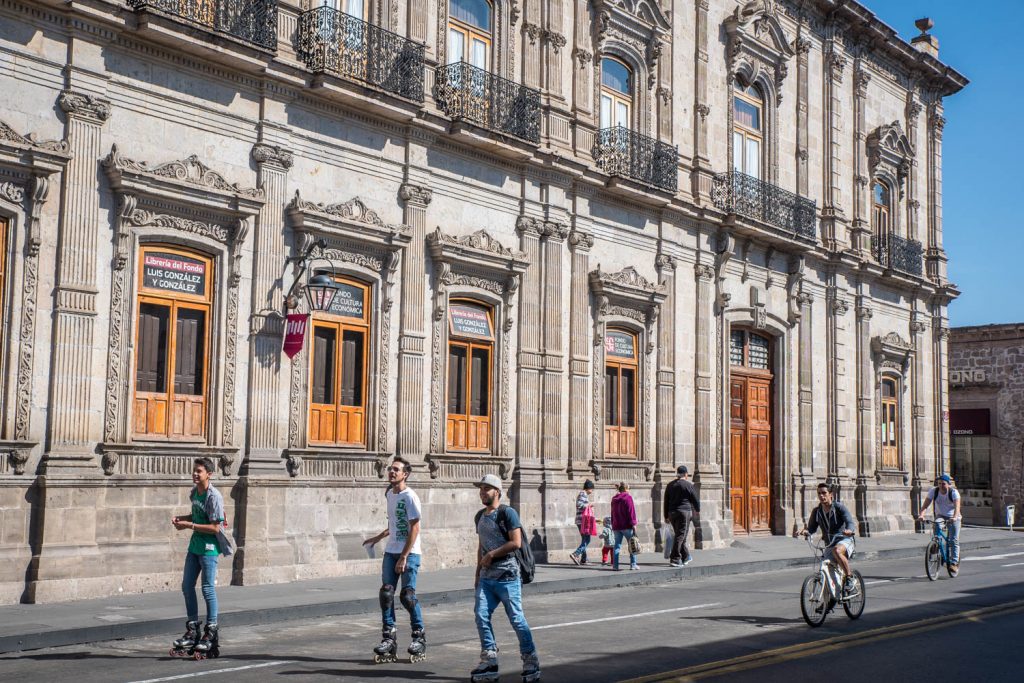 On Sundays the main downtown street in Morelia, Avenida Madero, is closed to motorized traffic and the street is flled with cyclists and people on rollerblades. (Richard McGuire Photo)